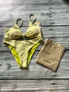 Berlook Floral Jacquard Knot Bikini Set